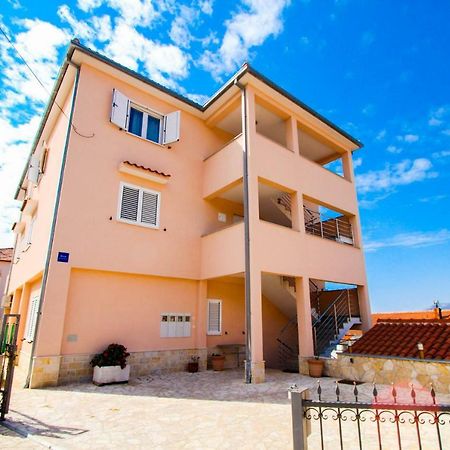 Apartments Zlatka Трогір Екстер'єр фото
