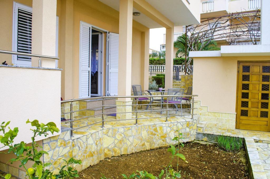Apartments Zlatka Трогір Екстер'єр фото